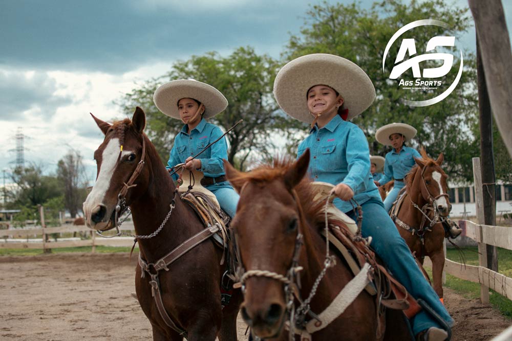 Escaramuza Charra La Providencia en busca triunfar en Aguascalientes en la categoría Infantil A.