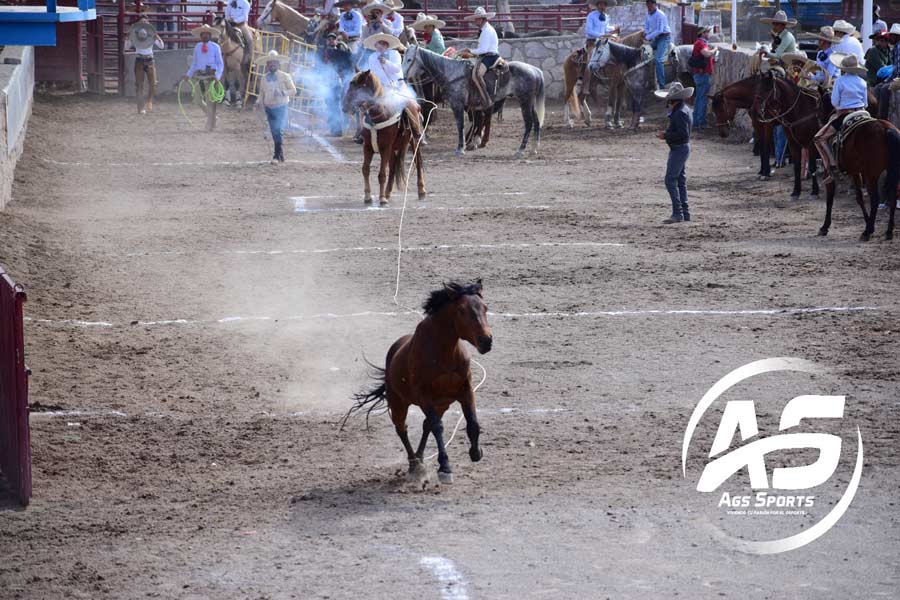 Pabellón triunfo en el Estatal de Charrería de los Nacionales CONADE