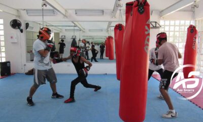 Practica box de forma gratuita en la Casa del Adolescente para desarrollar sus talentos y convivir con otras personas de su edad.