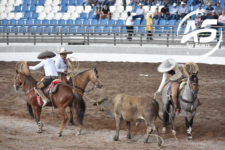El campeón estatal La Herradura, ya tomó la cima del Torneo Charro de la verbena abrileña, tras llegar a 354 puntos.