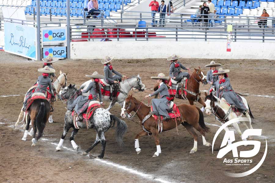 Llegan las escaramuzas a la Arena San Marcos en la FNSM 2024