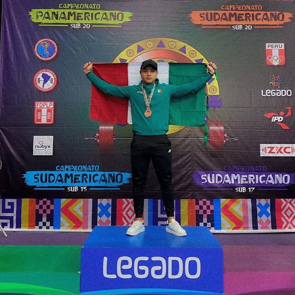Pesistas de Aguascalientes convocados a pre selección nacional 2025