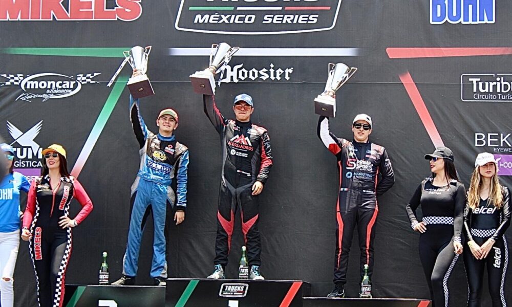 Gerardo “Chispa” Rodríguez gana las Trucks en el OAM Aguascalientes, destacando en una emocionante carrera llena de intensas maniobras.