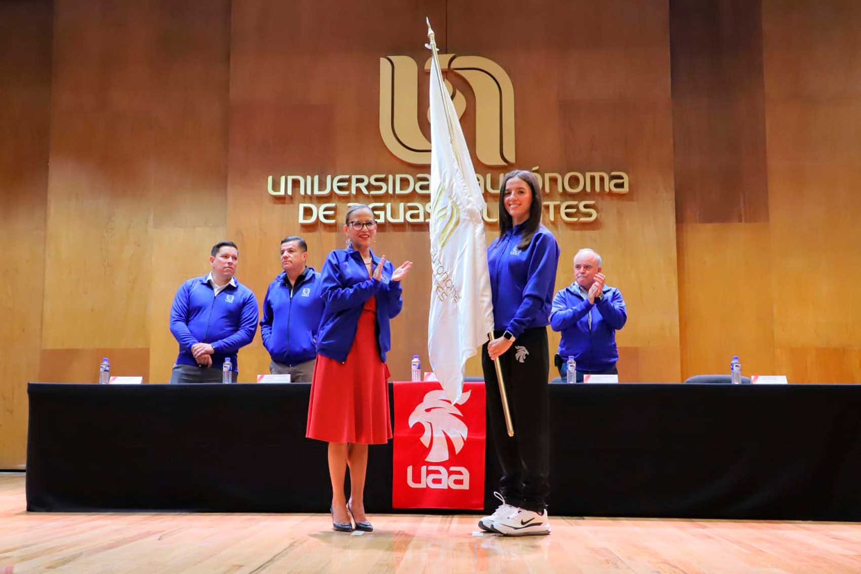 La UAA abanderó a 101 atletas que participarán en la Universiada Nacional 2025 en Puebla