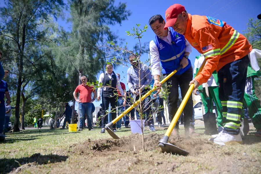 Por un Aguascalientes más verde seguimos con acciones de reforestación Leo Montañez