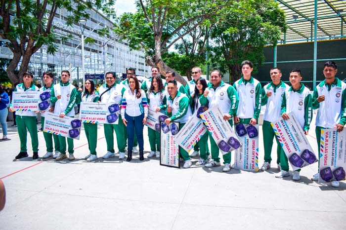 Reconoce Tere Jiménez a los boxeadores hidrocálidos del programa “De las Calles a las Vegas”