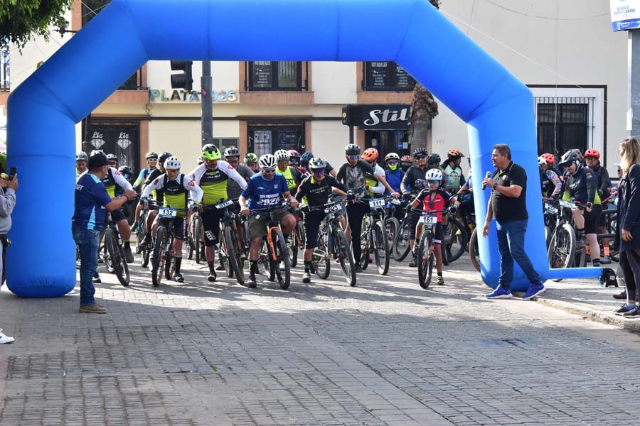 Se lleva a cabo la rodada de MTB de la Copa Chicahuales 2025