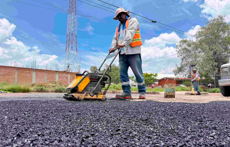 Continúa Municipio de Aguascalientes con el bacheo y limpieza de calles afectadas por la lluvia