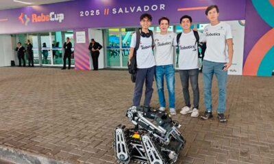 Estudiantes de Aguascalientes compiten en uno de los torneos de robótica más importantes del mundo