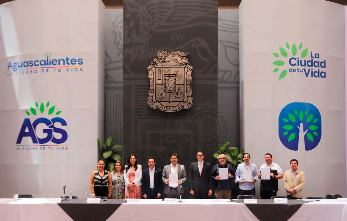 Firma Leo montañez convenio para apoyar a las familias que resulten afectadas durante la temporada de lluvia