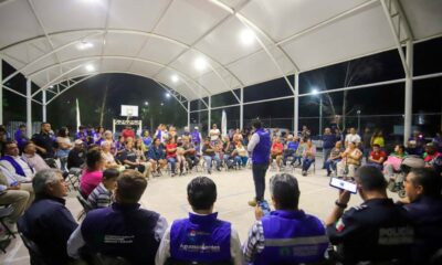 Leo Montañez permanece cercano a la ciudadanía