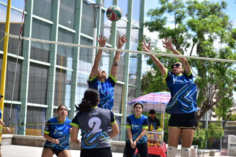 Se juegan las semifinales del torneo de voleibol de la Copa Aguascalientes 2025