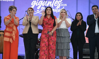 Más de mil 500 abuelitas y abuelitos se reunieron para celebrar con entusiasmo el Día del Adulto Mayor