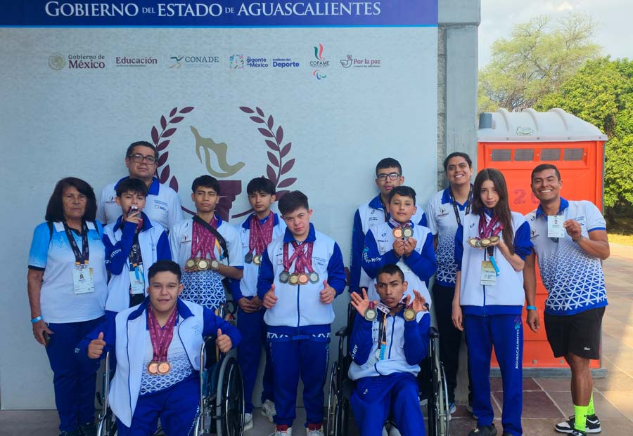 Aguascalientes acumula 54 medallas en el tercer día de la paranatación