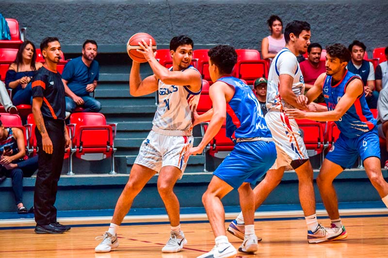 Gallos UAA recibe a Potros UNLA en la Liga ABE