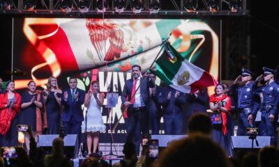 Honra Leo Montañez a los héroes que nos dieron patria con tradicional Grito de Independencia