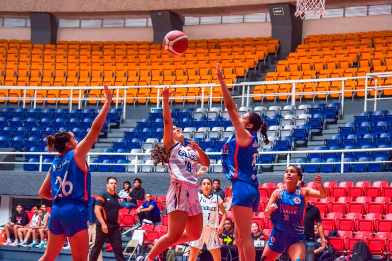 Las Gallas de la UAA visitan al ITESO