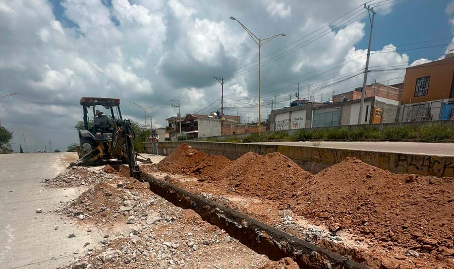 MIAA lleva a cabo rehabilitación de agua potable en el oriente de la ciudad con inversión cercana a los 5 millones de pesos