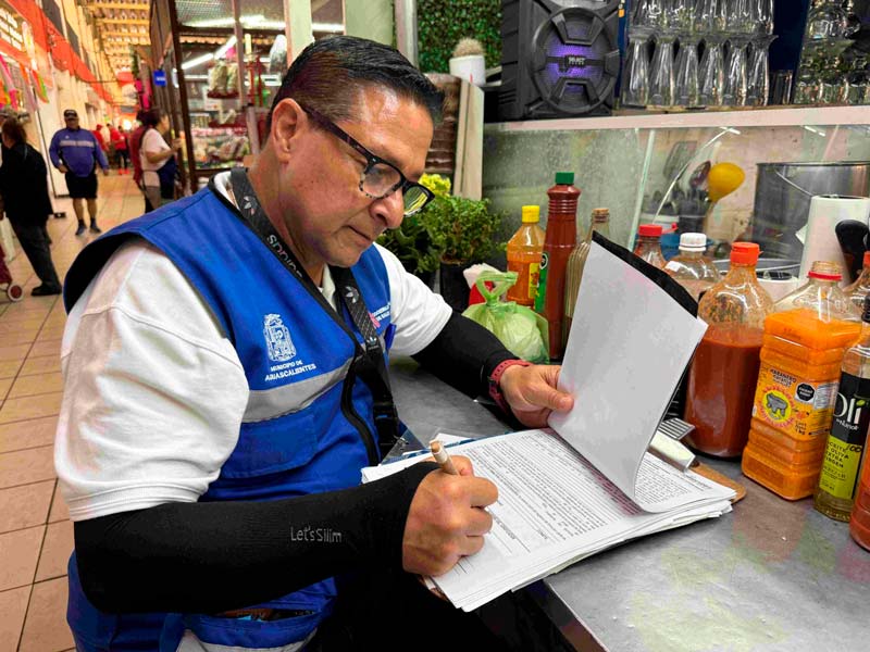 Mantiene municipio de Aguascalientes operativos de regulación sanitaria en mercados