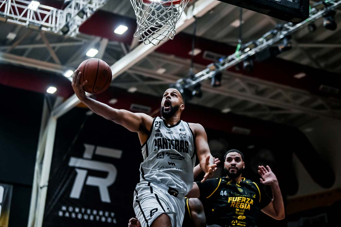 Panteras cae en el primer juego de la final de zona en casa de Fuerza Regia