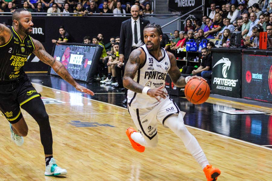 Panteras se mantiene con vida en la serie final de Zona de la LNBP