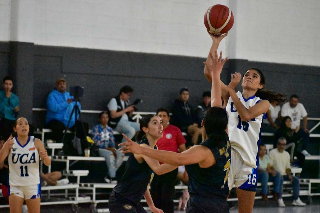 UCA Femenil se impone a las Abejas de la U de Guanajuto