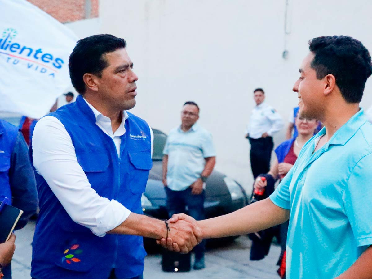 Visita Alcalde de Aguascalientes Leo Montañez fraccionamiento Casa Blanca