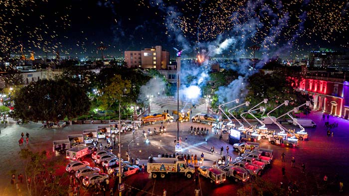 Entrega Leo Montañez 43 nuevas unidades para servicios públicos