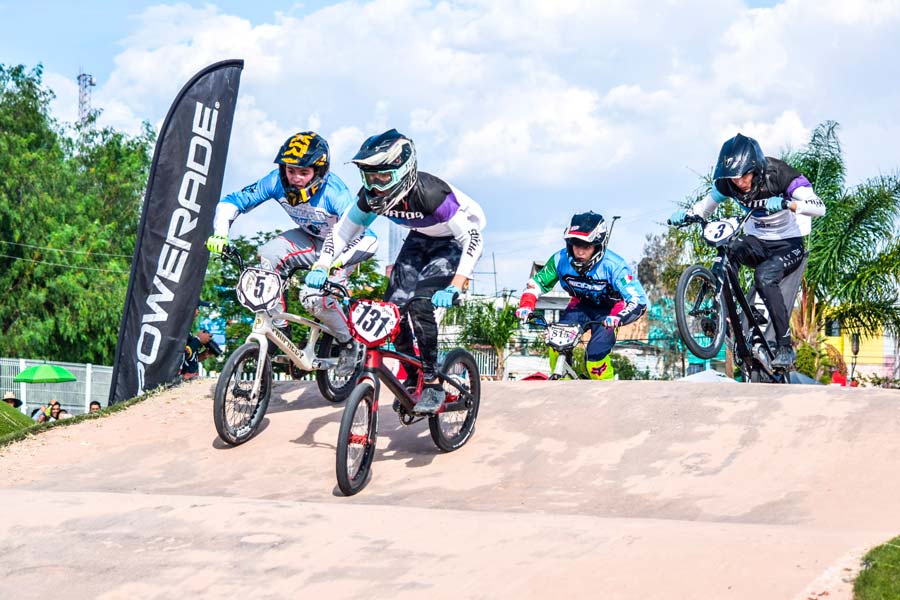 Gran nivel de competencia en la Copa de BMX de la Garbancera 2025