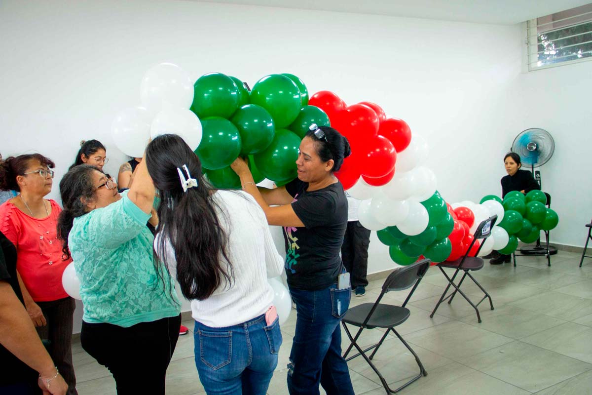 Participará Instituto Municipal de la Mujer en el desfile de Calaveras con Catrina hecha con globos