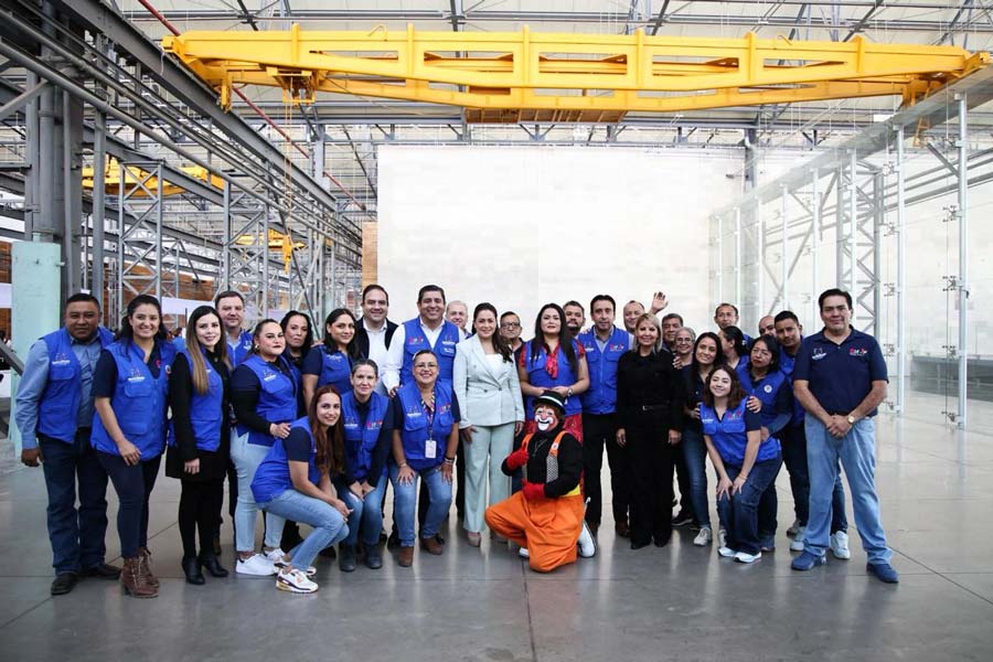 Tere Jiménez entregó mobiliario para fortalecer los comedores escolares y comunitarios