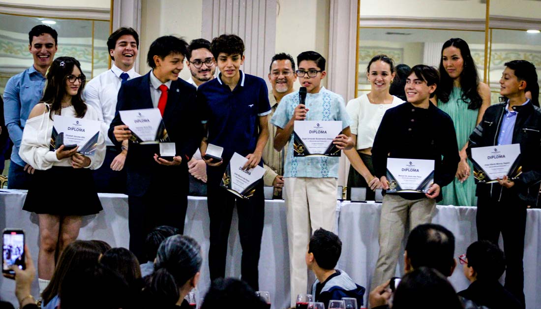 Premian a lo más destacado de la Natación de la ANV Aguascalientes 2025