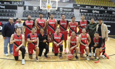 Zanahorias campeón de la Liga Nocturna de basquetbol en Aguascalientes