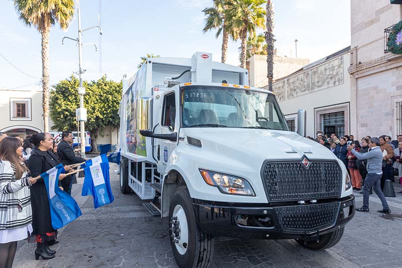 Jesús María fortalece los servicios públicos con nuevo camión compactador de basura