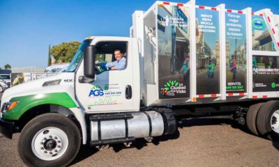 Entrega de nuevas unidades de servicios públicos Aguascalientes Leo Montañez