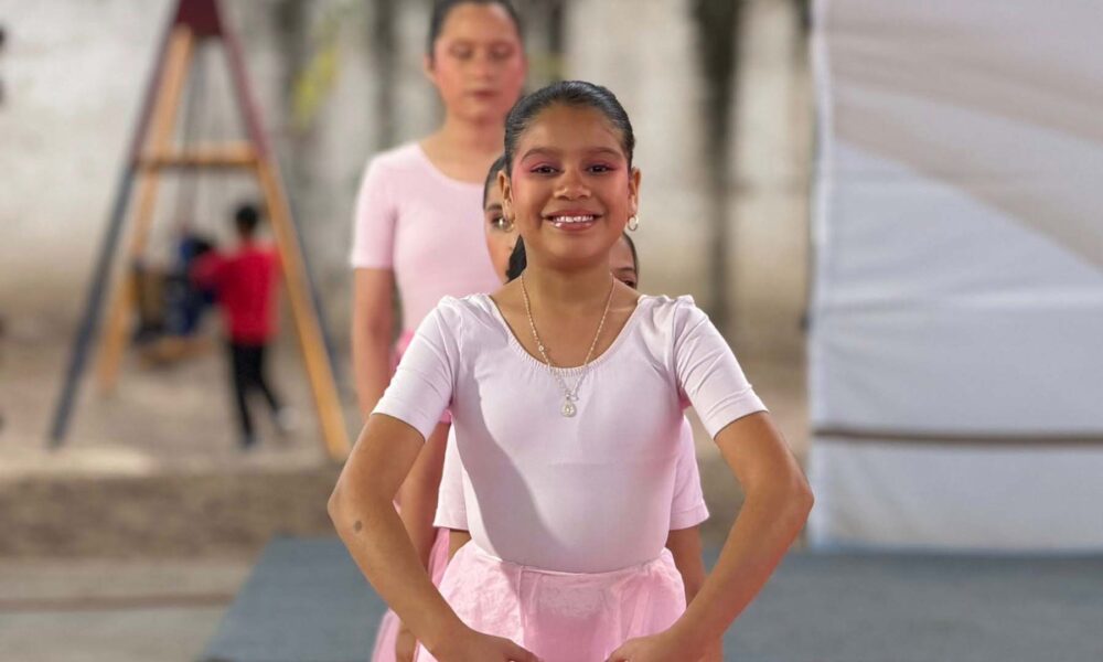 lausura de talleres CEDECO Jesús María 2026 con César Medina