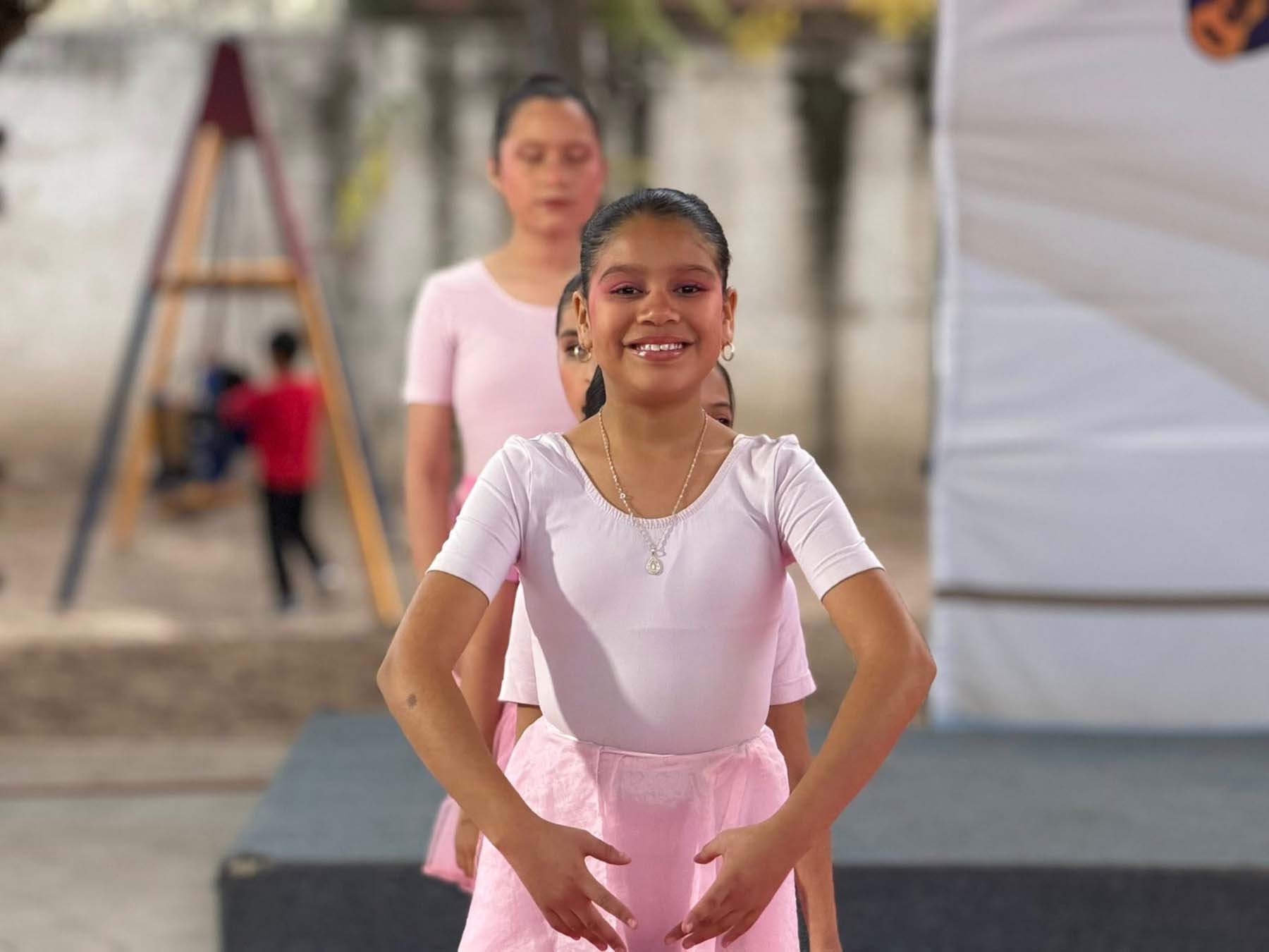 lausura de talleres CEDECO Jesús María 2026 con César Medina