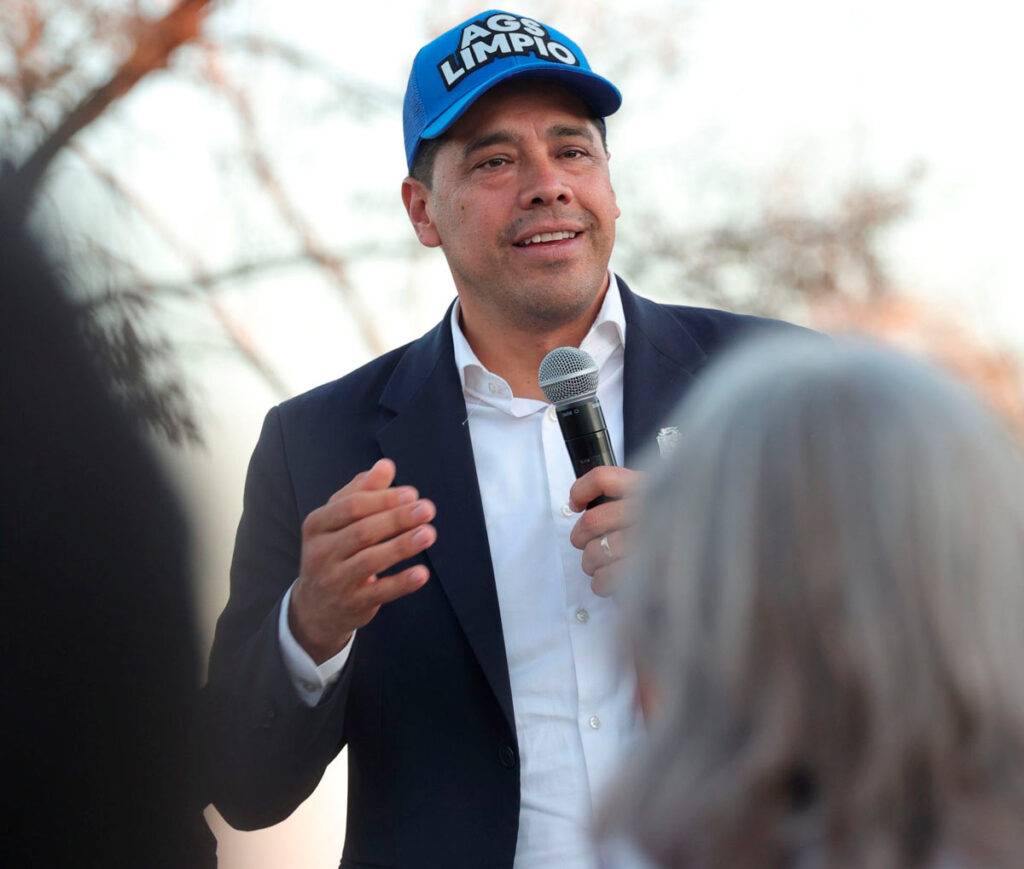 Leo Montañez moderniza red de alcantarillado en la colonia Gremial: Invierten 840 mil pesos en infraestructura