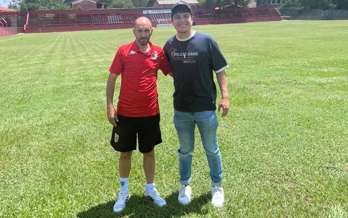 Leonardo Romero González, proveniente del Club Deportivo Ferrocarrilero de Aguascalientes, ha oficializado su llegada al fútbol sudamericano