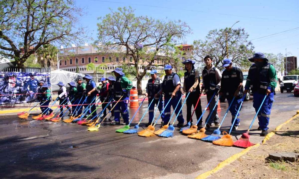 Leo Montañez refuerza operativo de limpieza con más de 303 toneladas recolectadas