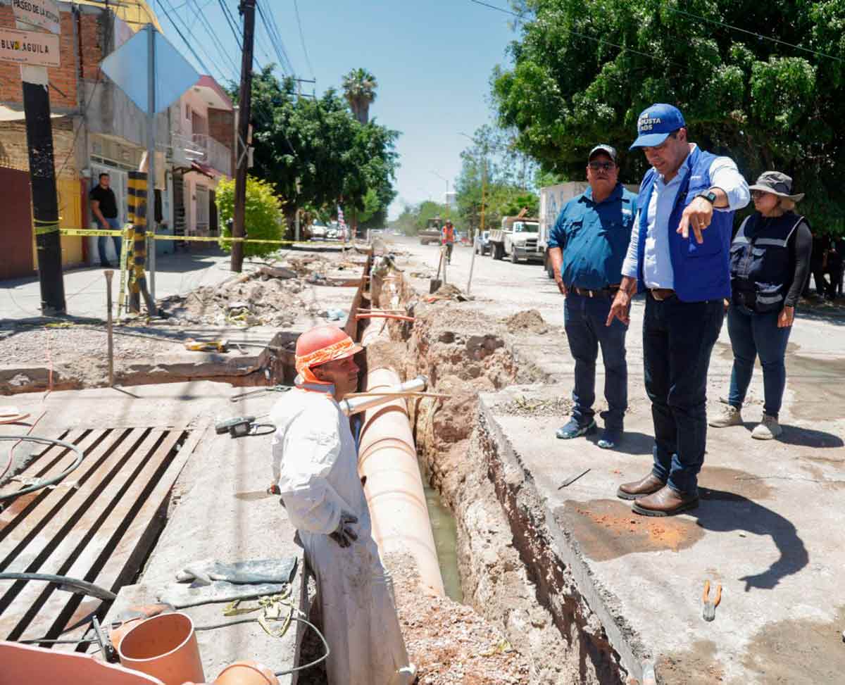 Leo Montañez supervisa rehabilitación de drenaje en Pilar Blanco