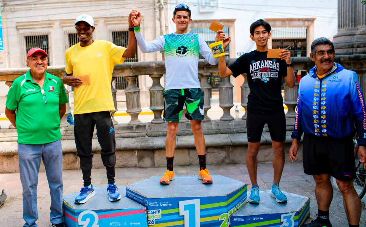 Jesús Alonso Carrillo y Gabriela Flores conquistan la Carrera de la Feria Nacional de San Marcos 2026