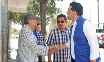 Leo Montañez Atiende Peticiones en el Fraccionamiento José López Portillo
