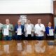 Leo Montañez firma escrituras de equipamiento en Aguascalientes