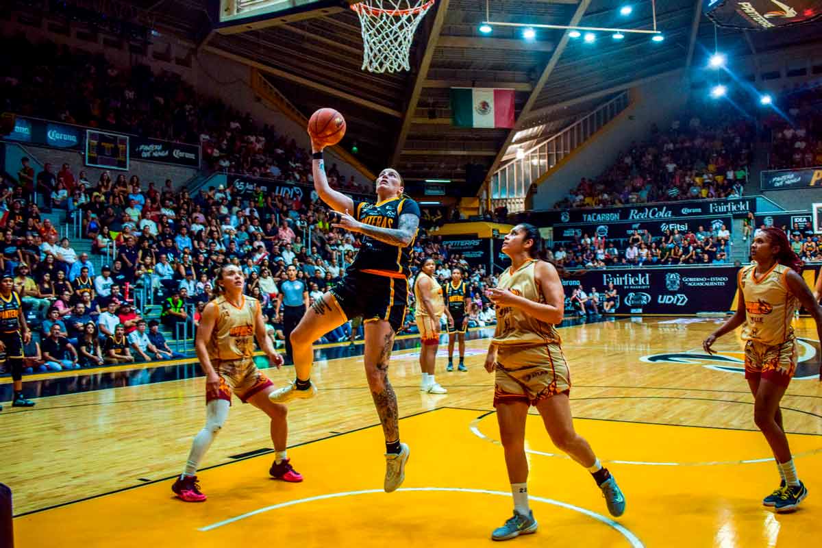 Panteras de Aguascalientes a un paso de la final LNBP Femenil