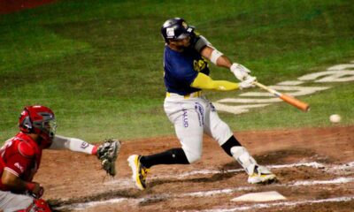 Rieleros remonta y vence 11-8 a Toros de Tijuana