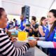 Tere Jiménez entrega apoyos a madres de Aguascalientes