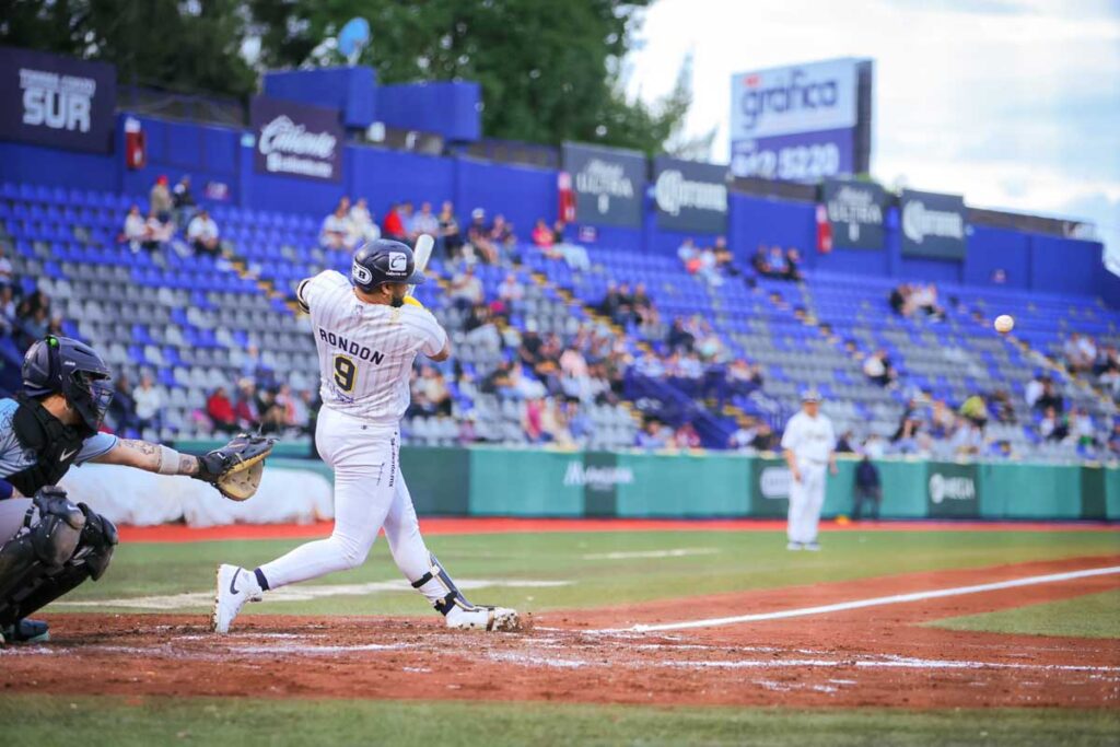 Rieleros de Aguascalientes vence 3-2 a Charros con imparable en la novena