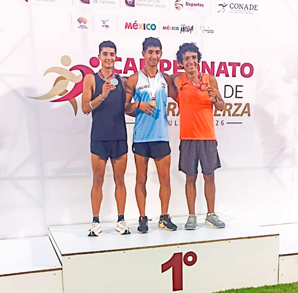 Roberto Márquez gana plata en 3000 mts con obstáculos en el Nacional de Primera Fuerza